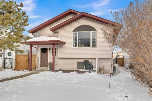 10 Halsall St, Sylvan Lake, AB, T4S1T4 | Card Image