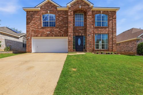600 Prairie Gulch Dr, Fort Worth, TX, 76140-6512 | Card Image