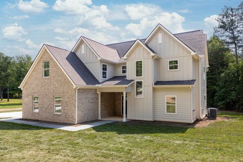 11 Dreamfield Dr, Soddy Daisy, TN, 37379 | Card Image