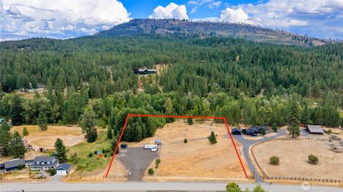 330 Quail Valley Rd, Cle Elum, WA, 98922-8338 | Card Image