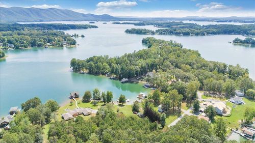 2544 Patmos Church Rd, Huddleston, VA, 24104-2948 | Card Image