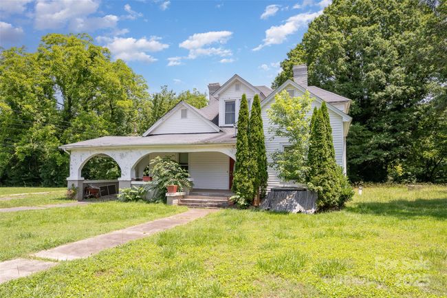 1637 N College Ave, House other with 4 bedrooms, 2 bathrooms and null parking in Newton NC | Image 4