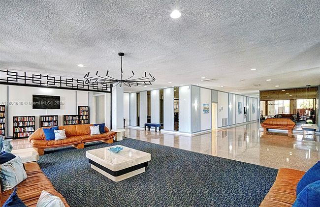 APT-305 - 137 Golden Isles Dr, Condo with 2 bedrooms, 2 bathrooms and null parking in Hallandale Beach FL | Image 21