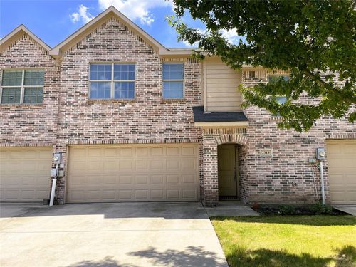 2319 Calendar Ct, Grand Prairie, TX, 75050-7623 | Card Image