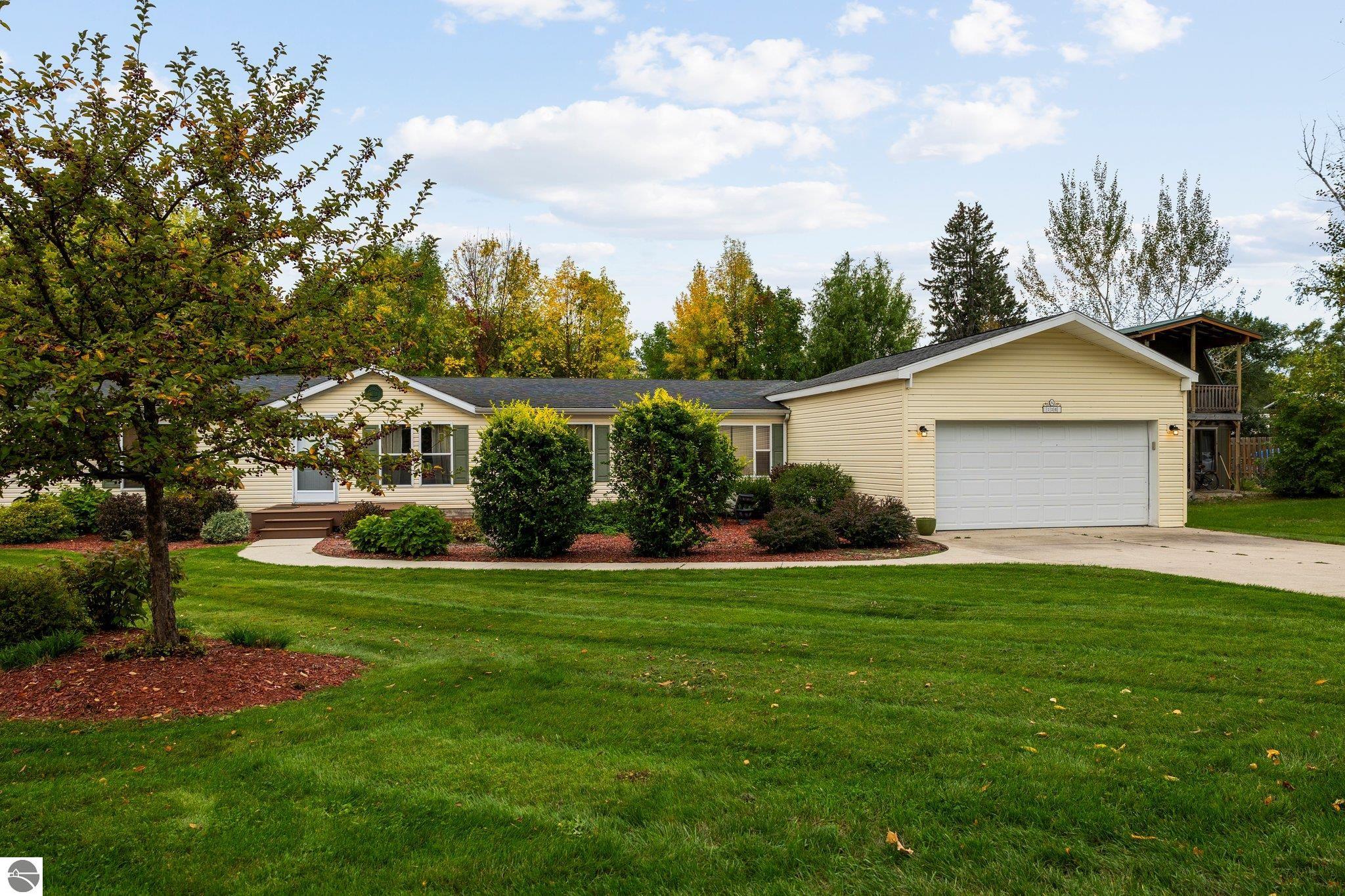 Lake St, Elk Rapids, MI 49629