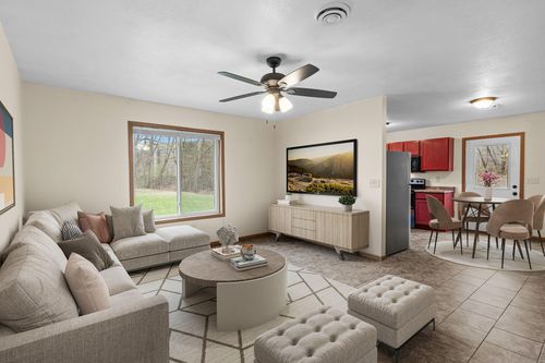 202 Christensen St, North Mankato, MN, 56003-3823 | Card Image