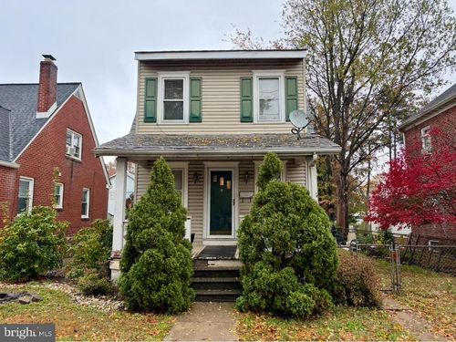 1040 Melrose Ave, Trenton, NJ, 08629-2507 | Card Image