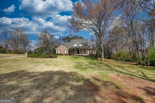 105 Meadow Trl, Social Circle, GA, 30025-4883 | Card Image
