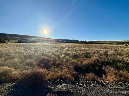 2274 Chukar Dr, Clarkston, WA, 99403-1537 | Card Image