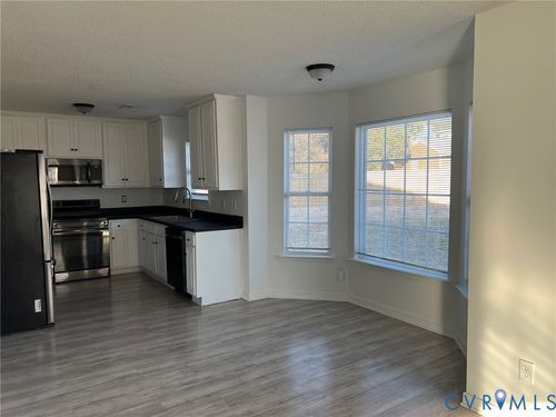 3802 Jamestown Dr, Hopewell, VA, 23860-5383 | Card Image