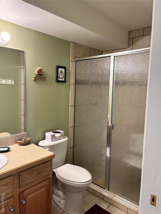 master bath | Image 15