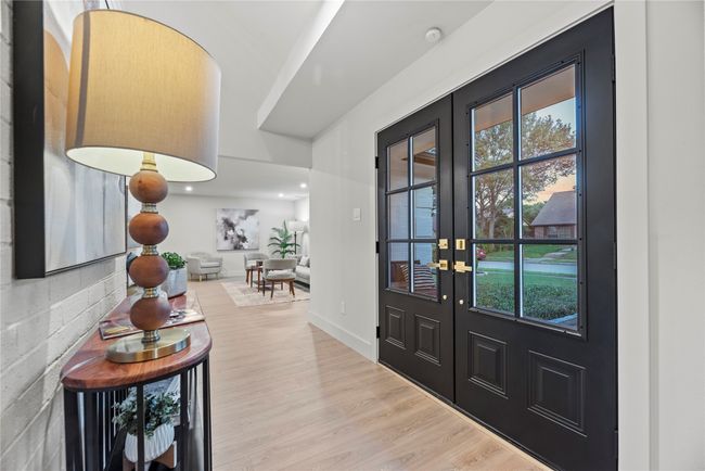 2001 Boulder Dr, House other with 4 bedrooms, 3 bathrooms and null parking in Plano TX | Image 4