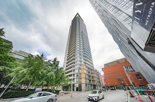 317-18 Yorkville Ave, Toronto, ON, M4W3Y8 | Card Image