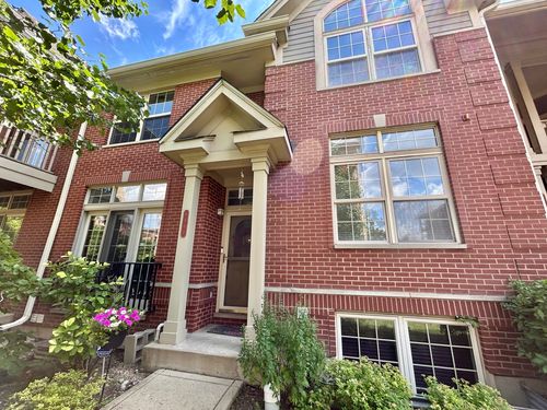 8449 Callie Ave, Morton Grove, IL, 60053-3704 | Card Image