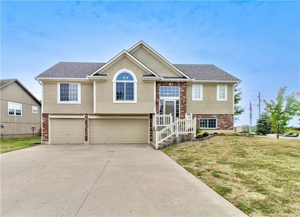 24th St, Blue Springs, MO 64029
