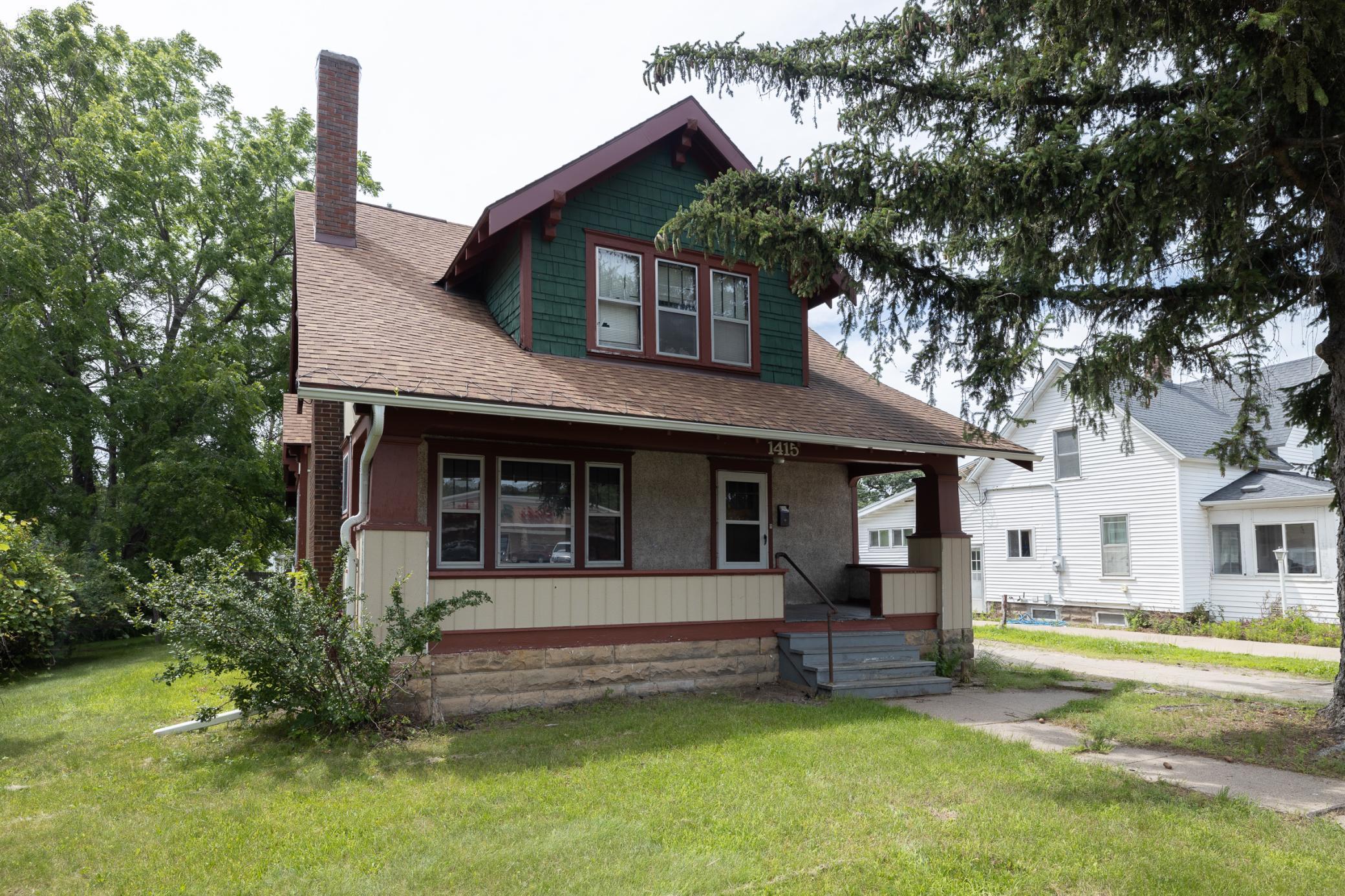9th St, Menomonie, WI 54751