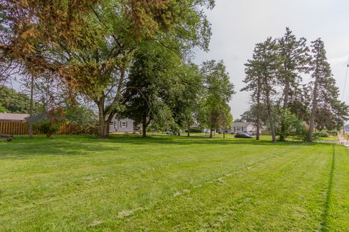 110 N Chase Ave, Bartlett, IL, 60103-4131 | Card Image