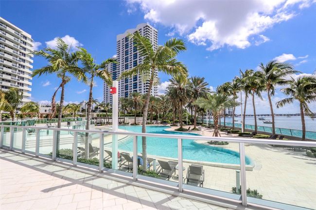 L42S - 1500 Bay Rd, Condo with 1 bedrooms, 1 bathrooms and null parking in Miami Beach FL | Image 22