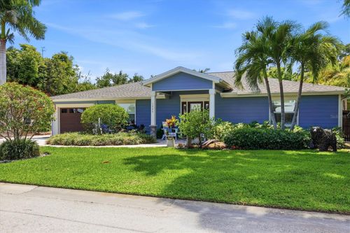 1880 Loma Linda St, Sarasota, FL, 34239-2205 | Card Image