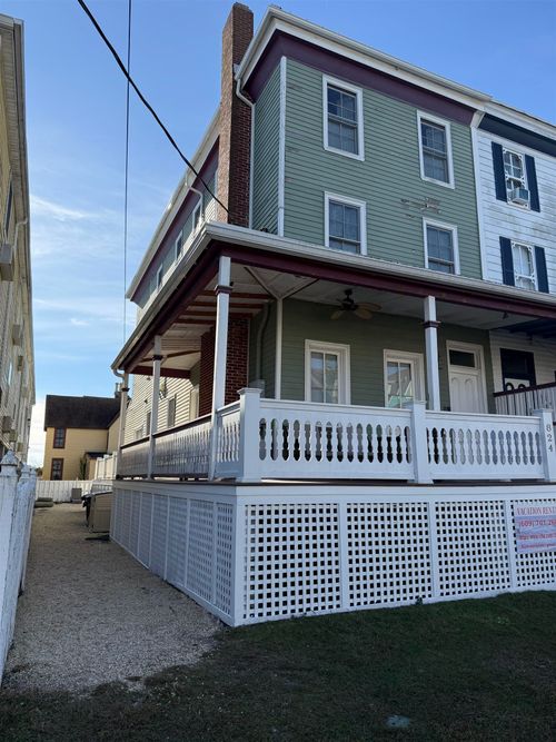 824 Stockton Ave, Cape May, NJ, 08204-2447 | Card Image