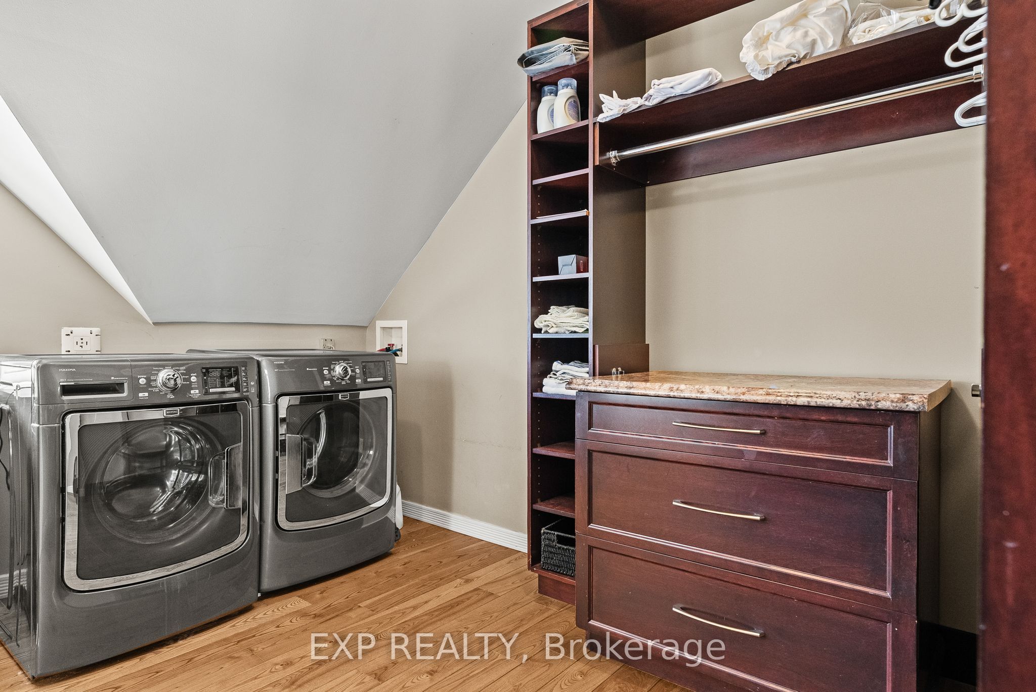 Residential in Constance Bay - Dunrobin - Kilmaurs - Woodlawn 3