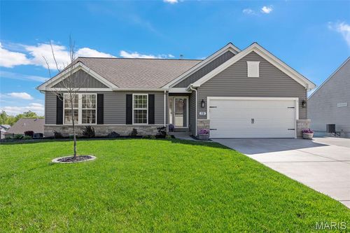 79 Stone Bridge Dr, Moscow Mills, MO, 63362-2553 | Card Image