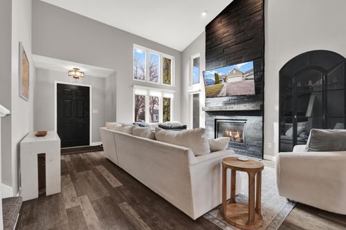 2529 Brittany Ln, East Troy, WI, 53120-2063 | Card Image