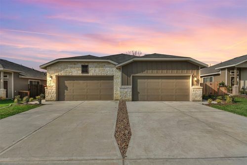 9792-9788-9792 Grosbeak Ln, Magnolia, TX, 77354-7037 | Card Image