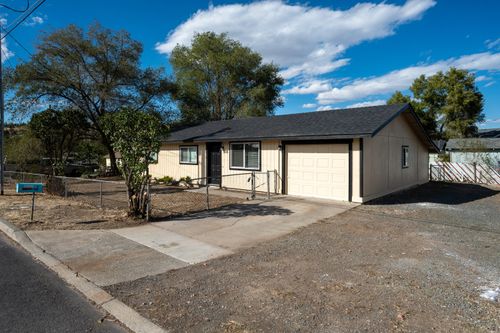 336 Sw H St, Madras, OR, 97741-1109 | Card Image