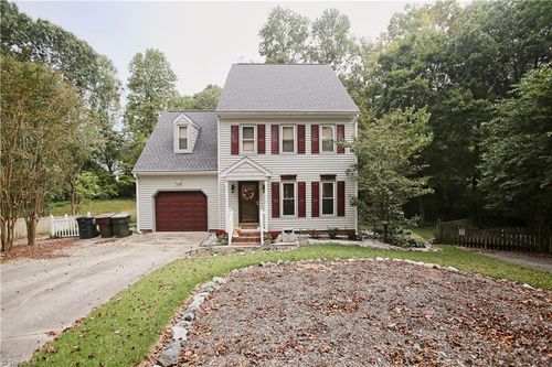 5525 Cobble Glen Ct, Greensboro, NC, 27407-6300 | Card Image