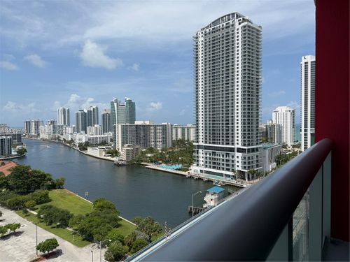 r1910-2602 E Hallandale Beach Blvd, Hallandale Beach, FL, 33009-4819 | Card Image