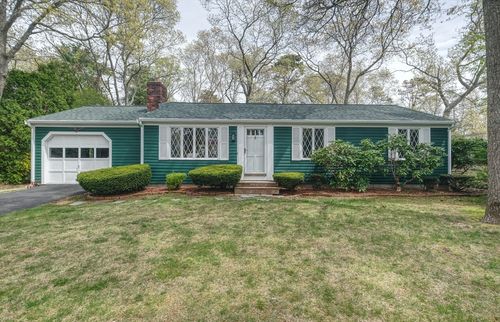 72 Ashley Dr, Centerville, MA, 02632-2002 | Card Image