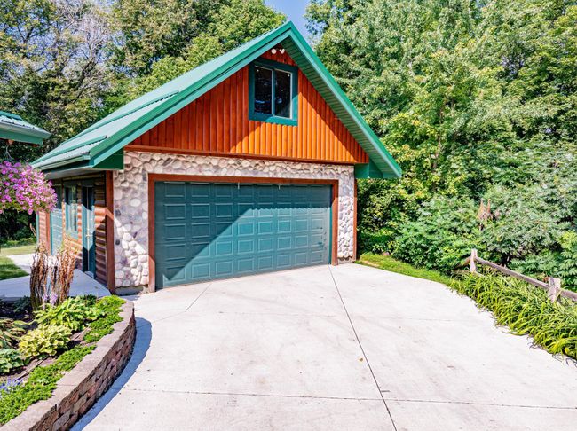8695 Old Highway 169 Blvd, House other with 3 bedrooms, 3 bathrooms and null parking in Jordan MN | Image 67