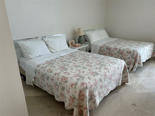 APT-1806 - 1370 S Ocean Blvd, Condo with 2 bedrooms, 2 bathrooms and null parking in Pompano Beach FL | Image 11