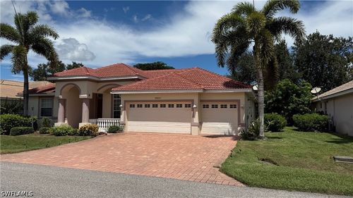 10601 Sir Michaels Place Dr, Bonita Springs, FL, 34135-0705 | Card Image