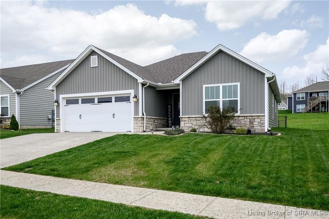 9002 Haylyn Ln, Home with 3 bedrooms, 2 bathrooms and null parking in Georgetown IN | Image 4