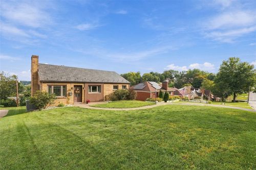 1118 Girard Rd, Pittsburgh, PA, 15227-1441 | Card Image