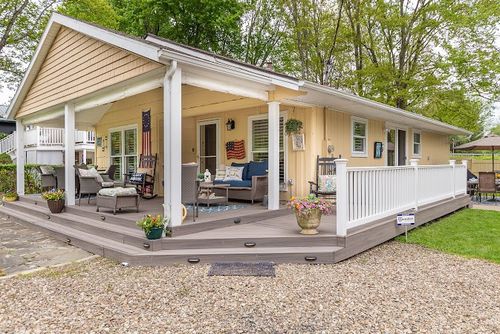 10544 Mohawk Rd, Conneaut Lake, PA, 16316-3242 | Card Image