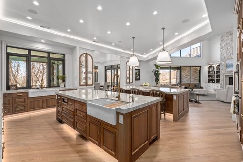 672 W 900 N, American Fork, UT, 84003-5151 | Card Image