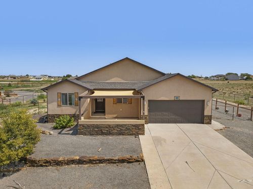 1073 W Mescalero Dr, Pueblo West, CO, 81007-3196 | Card Image