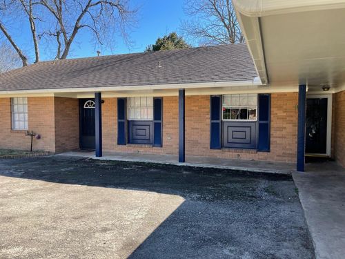 a-402 Giddings Lane, Brenham, TX, 77833 | Card Image