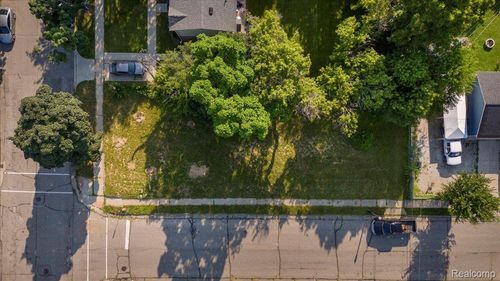 893 Madison St, Ypsilanti, MI, 48197-5213 | Card Image