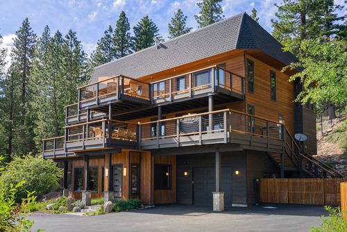 1000 Carnelian Bay Ave, Carnelian Bay, CA, 96140-1833 | Card Image