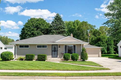 1108 1st Avenue, Grafton, WI, 53024 | Card Image