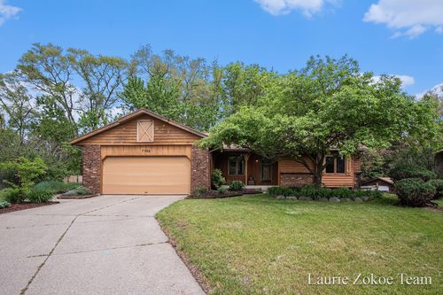 7396 Sandelwood St, Jenison, MI, 49428-9701 | Card Image