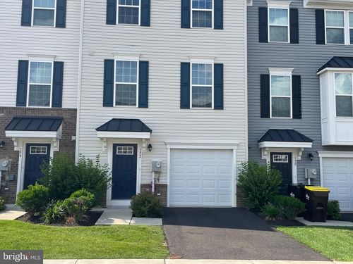 192 Station Dr, DUBLIN, PA, 18917-1402 | Card Image