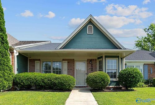 328 Shadow Pointe Dr Sw, Decatur, AL, 35601-6832 | Card Image