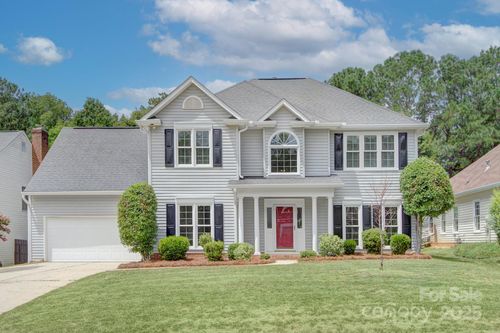 9646 Thorn Blade Dr, Charlotte, NC, 28270-4413 | Card Image