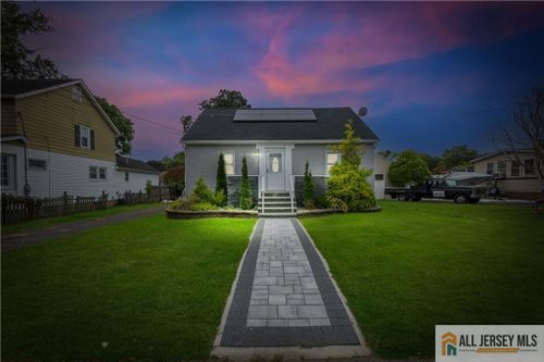 21 Dora Ave, Spotswood, NJ, 08884-1273 | Card Image