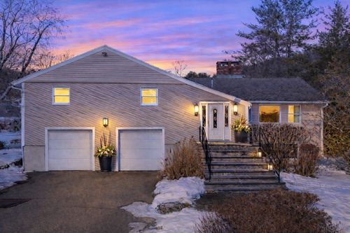 6 Tally Ho Ln, Framingham, MA, 01701-3759 | Card Image